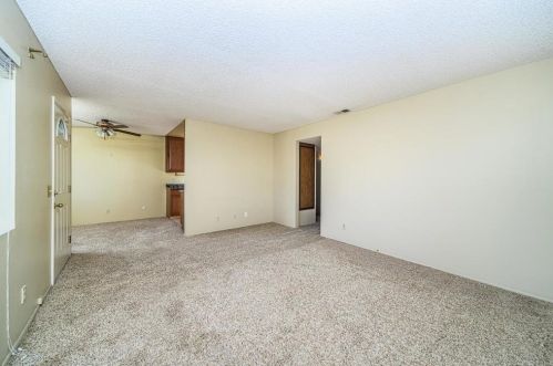 3866 San Pablo Ave, Oceanside CA  92057-7208 exterior