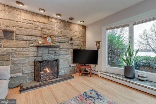 200 Park Dr, Camden NJ  08108-2236 exterior