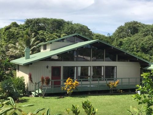 1032 Laulima Way, Hilo HI  96720-2732 exterior
