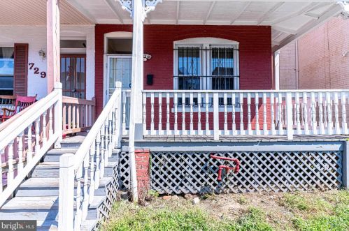 727 Gresham Pl, Washington, DC 20001-3823