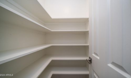 6001 Friess Dr, Scottsdale AZ  85254-3117 exterior