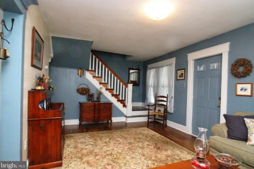 140 Harvey Ave, Boothwyn, PA 19061-4318