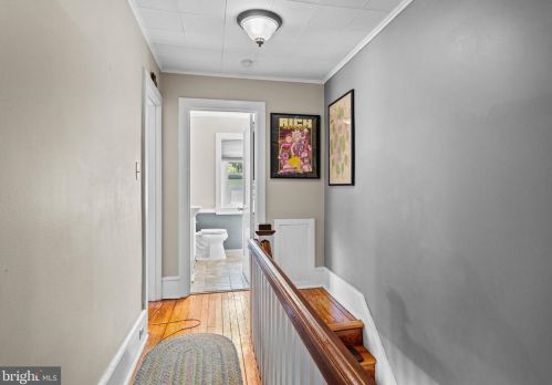 37 Hillcrest Ave, Camden NJ  08108-1318 exterior