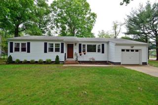 606 Carol Ave, Oakhurst, NJ 07755-2750