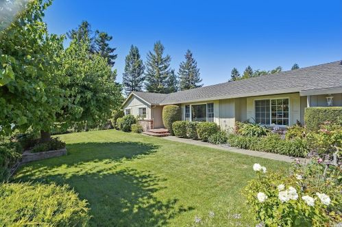 2941 Arden Way, Santa Rosa, CA 95403-2465