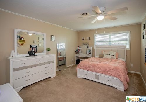 504 Berwick St, Victoria TX 77904-2829 exterior