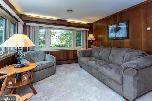 1106 Vilsmeier Rd, Lansdale PA  19446-1711 exterior