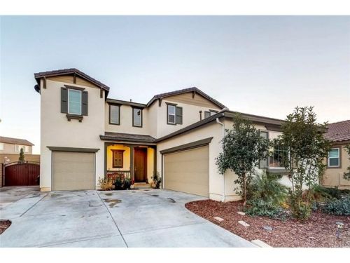 881 Reyana Way, Perris, CA 92571-5114