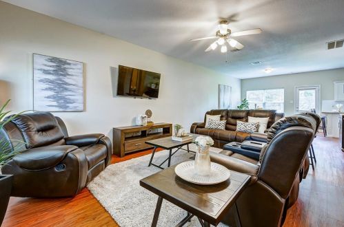 3810 Cloudbluff Ln, Richmond TX  77469-4117 exterior