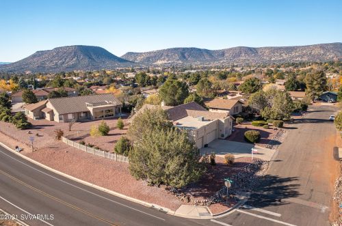15 Concho Dr, Sedona AZ 86351-7953 exterior