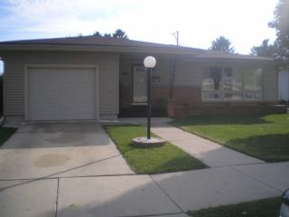 2401 Ontario Ave, Sheboygan, WI 53081-3718