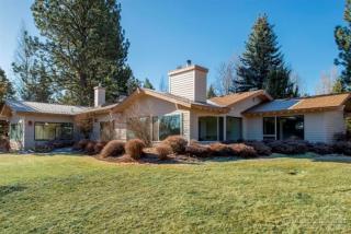 55685 Gatehouse Ln, Bend, OR 97707-2544