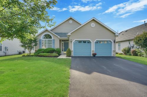 446 Monticello Ln, Lakewood NJ  08701-5790 exterior