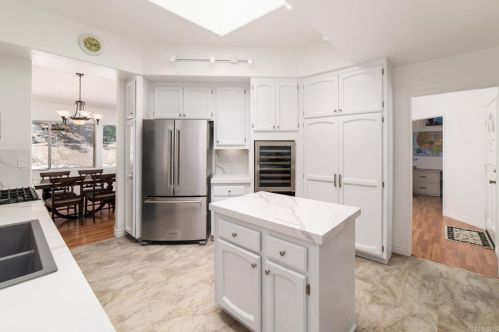 3442 Ashwood Ct, Oceanside CA  92058-7001 exterior