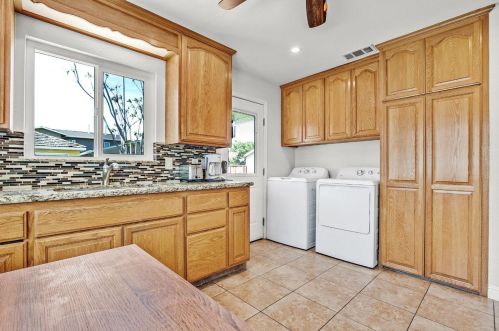 873 7th St, San Jose CA  95112-3941 exterior