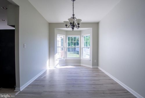 244 Kentland Ave, Dover DE  19901-5292 exterior