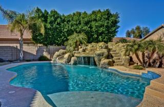 13420 Maui Ln, Sun City, AZ 85379-6566