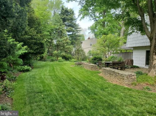 2861 Princeton Pike, Lawrence Township NJ  08648-3222 exterior