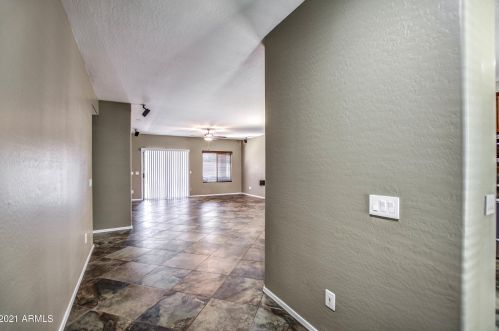 4057 Page Ave, Gilbert, AZ 85234-0733