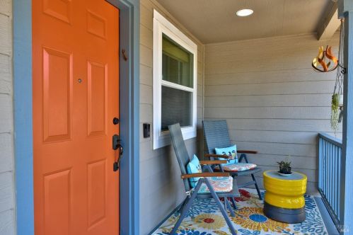 2127 Bedford St, Santa Rosa, CA 95404-8032