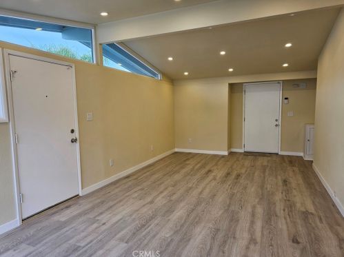 6758 Dwight Way, San Bernardino CA  92404-5536 exterior