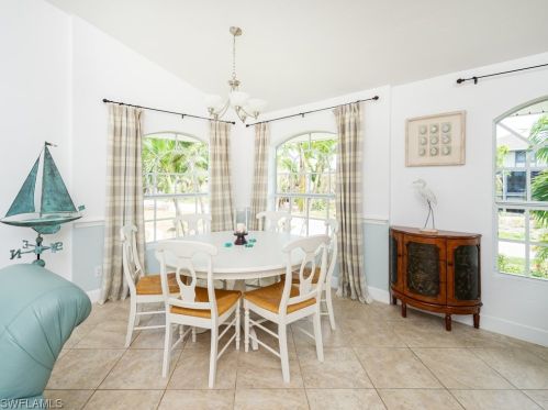 1015 Sand Castle Rd, Sanibel FL  33957-3614 exterior