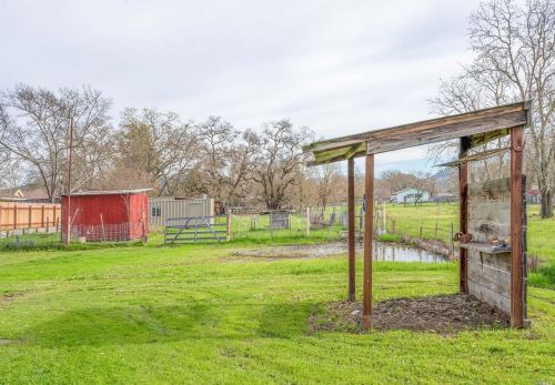 6530 Old Redwood Hwy, Santa Rosa CA  95403-1480 exterior