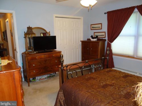 27 Eaton St, Schuylkill Haven PA  17972-1022 exterior