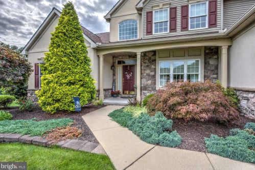 103 Royal Horse Way, Swartzville, PA 17569-9354