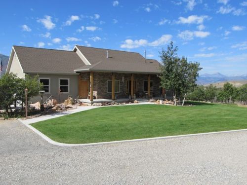 1855 Oak Hill Ln, Wallsburg, UT 84082-9744