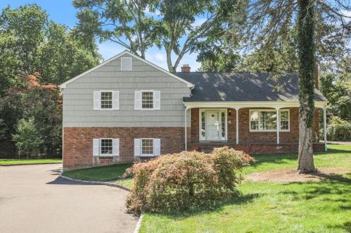 1 Florence Rd, Riverside, CT 06878-1209