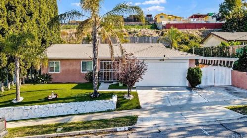 259 Middlebush Dr, San Diego, CA 92114-6119