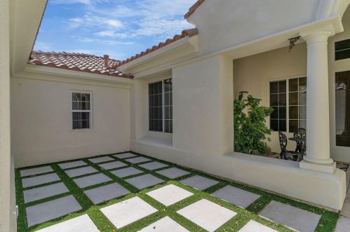 81245 Muirfield Way, La Quinta, CA 92253