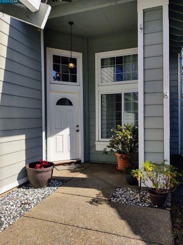 337 Egret Pl, West Pittsburg, CA 94565-2079
