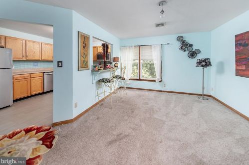 22 Green St, Pilesgrove NJ 08098-1136 exterior