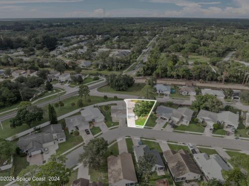 1328 Cypress Bnd Cir, Melbourne FL 32934-7249 exterior