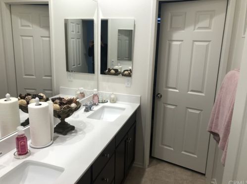 16252 Gibson St, Victorville CA  92394-2517 exterior