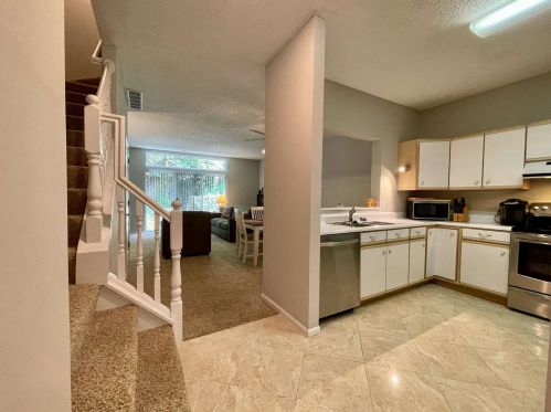 808 Rossford Run, Newport, KY 41073-1746
