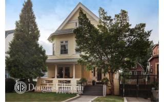 60 Hinckley Pl, Brooklyn, NY 11218-3418