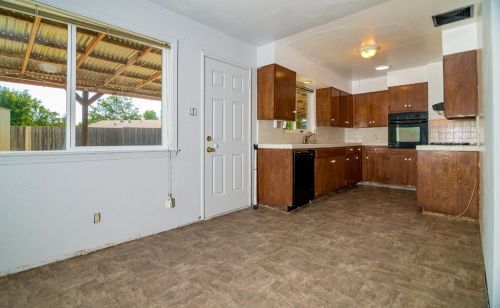 8035 Lichen Dr, Citrus Heights, CA 95621-1149