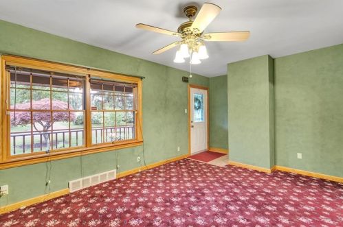 114 Francis Ave, Beaver Falls PA  15010-1333 exterior