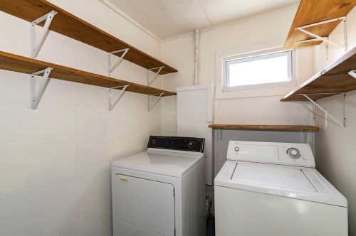 13 Peter Cooper Dr, Poughkeepsie NY  12601-1515 exterior