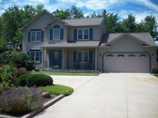1676 Maxwell Blvd, Brunswick, OH 44212-4414