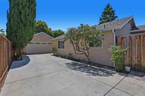 450 Bayview Ave, Sunnyvale, CA 94085-4326