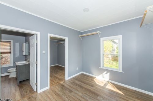 35 Harrison St, Wantage NJ  07461-2119 exterior