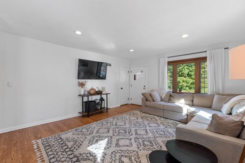 171 79, Milwaukee WI 53219-1118 exterior