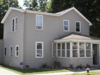206 William St, Bath, NY 14810-1630