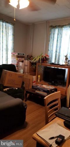 318 Green St, Hazle Township PA  18201-5706 exterior