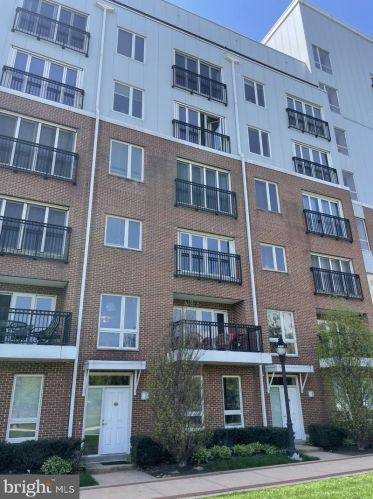 524 Harlan Blvd, Wilmington, DE 19801-5166