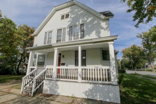 310 Guy Park Ave, West Glenville, NY 12010-1027